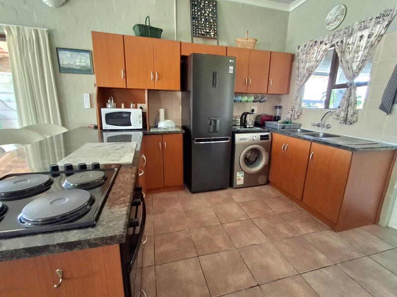 5 Bedroom Property for Sale in Britannia Bay Western Cape